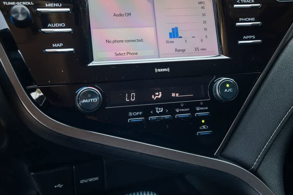Thumbnail: 2020 Toyota Camry - 20
