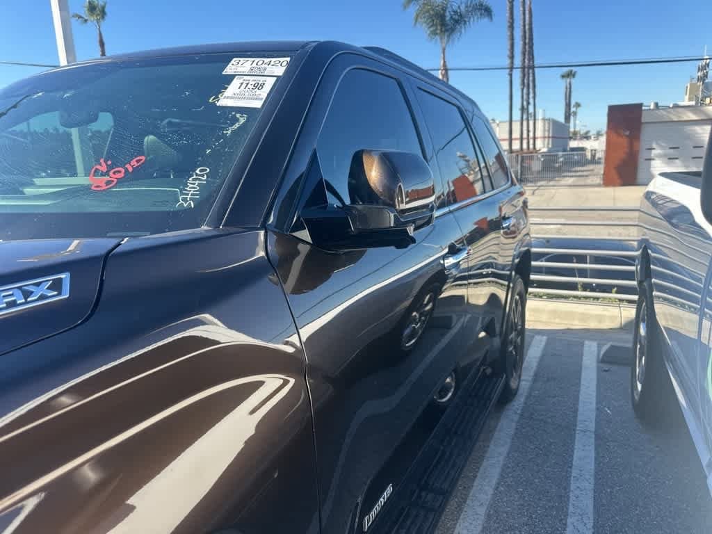 Thumbnail: 2023 Toyota Sequoia - 3