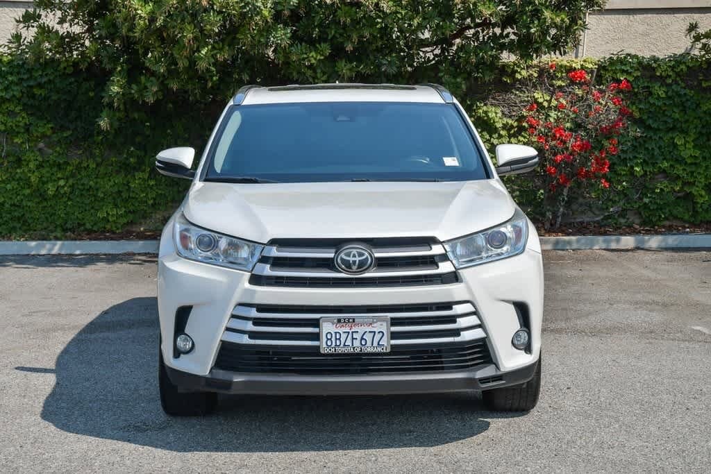 2018 Toyota Highlander XLE photo 2