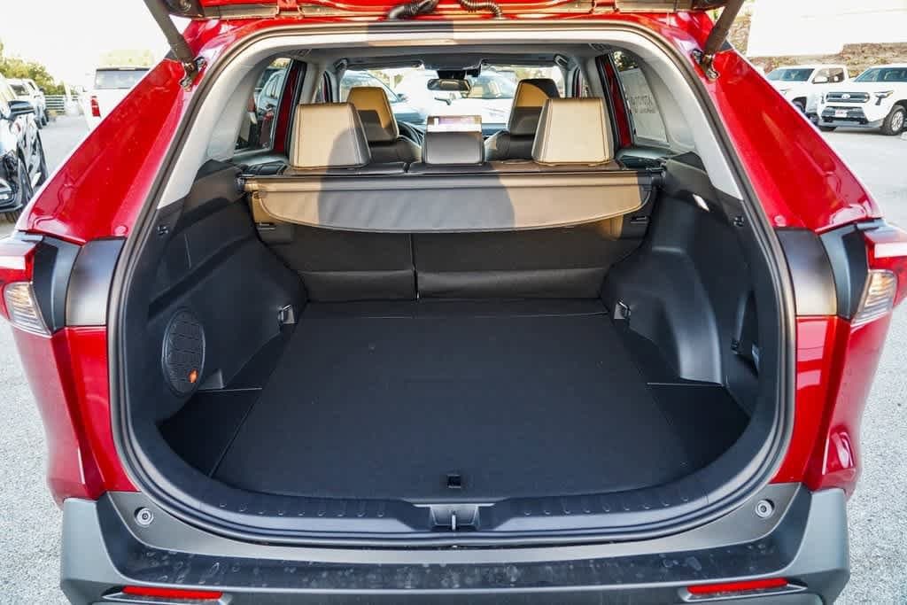 Thumbnail: 2025 Toyota RAV4 - 27