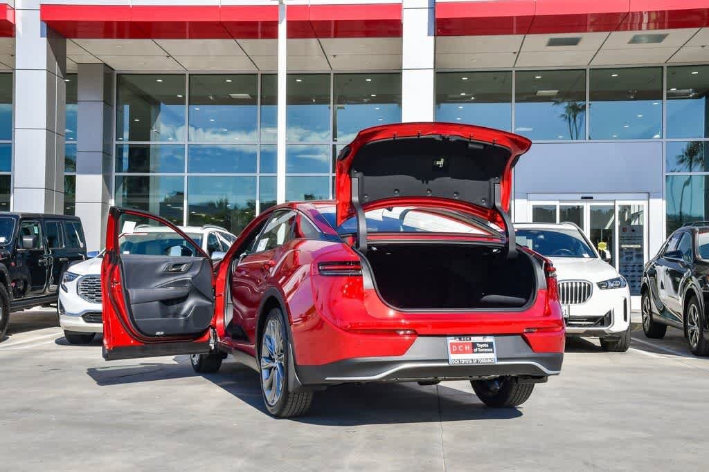 Thumbnail: 2026 Toyota Crown - 27