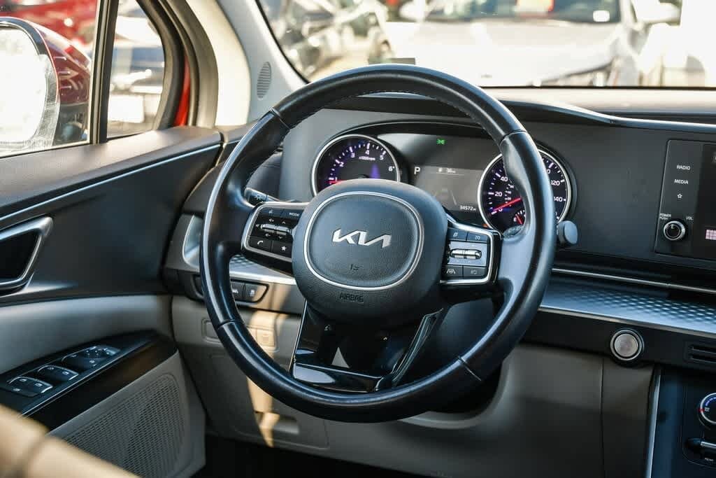Thumbnail: 2024 Kia Carnival - 12