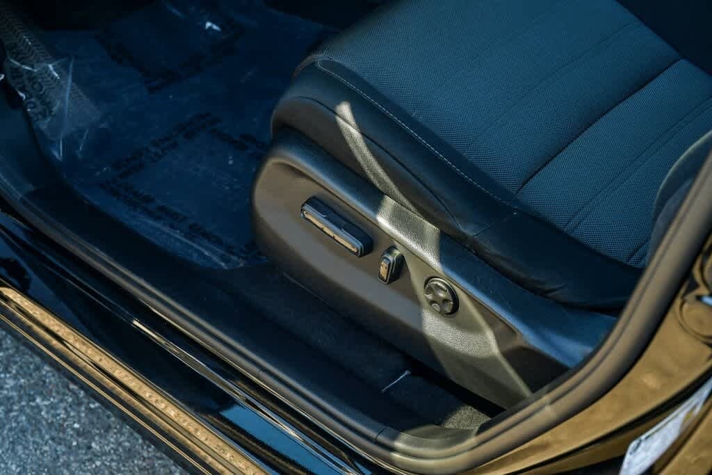 Thumbnail: 2018 Honda CR-V - 21