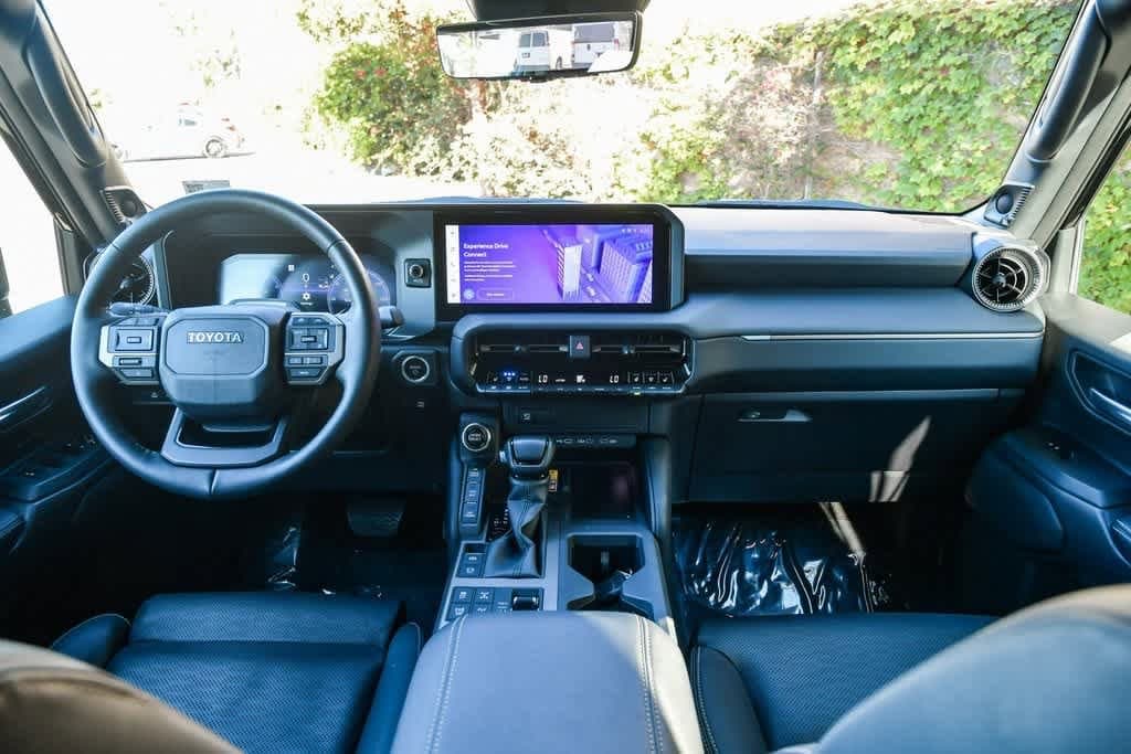 Thumbnail: 2025 Toyota Land Cruiser - 18