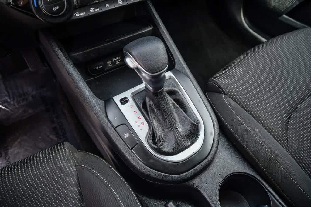Thumbnail: 2019 Kia Forte - 19