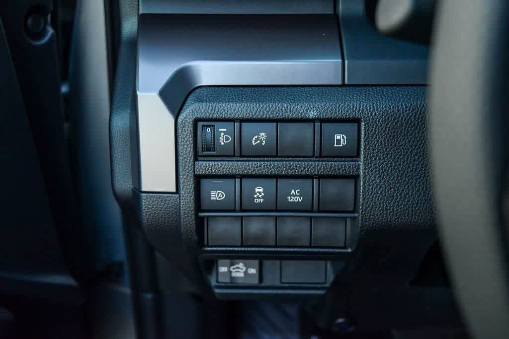 2025 Toyota Tacoma TRD Off Road - Photo 31