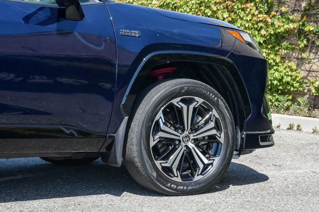Thumbnail: 2023 Toyota RAV4 - 10
