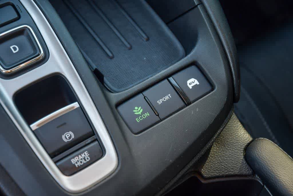 Thumbnail: 2020 Honda Insight - 21