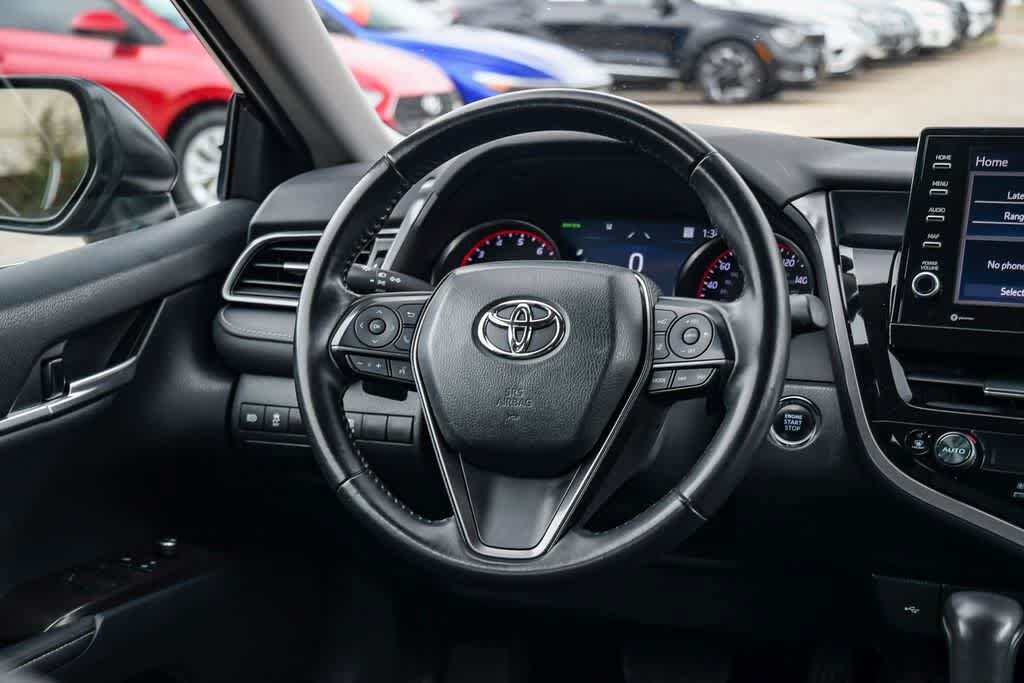 Thumbnail: 2023 Toyota Camry - 11