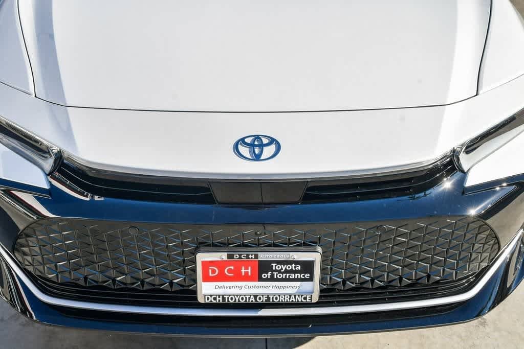 Thumbnail: 2026 Toyota Crown - 5