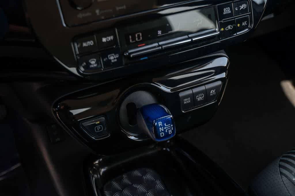 Thumbnail: 2019 Toyota Prius Prime - 20