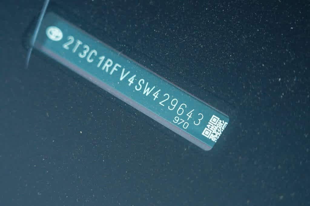 Thumbnail: 2025 Toyota RAV4 - 29