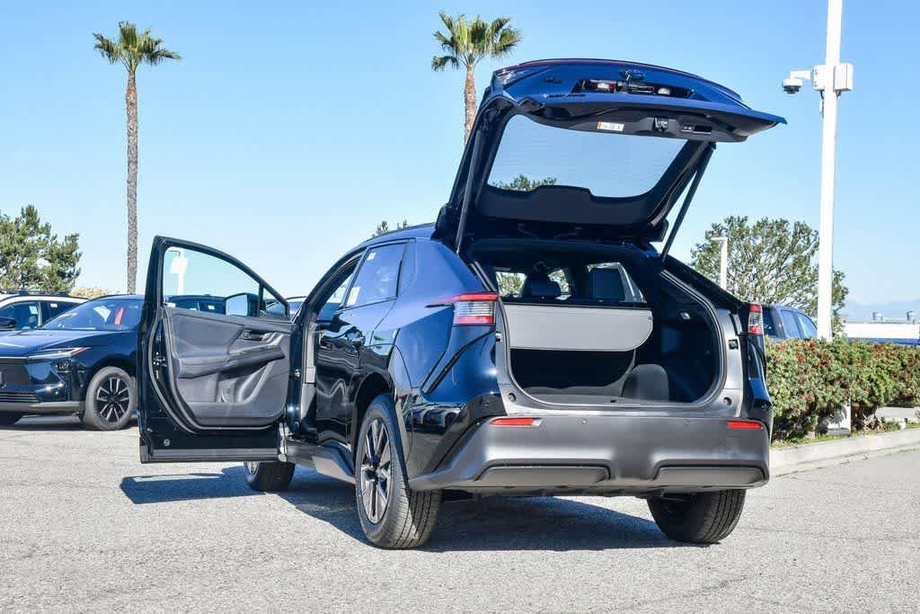 2026 Toyota bZ XLE - Photo 27