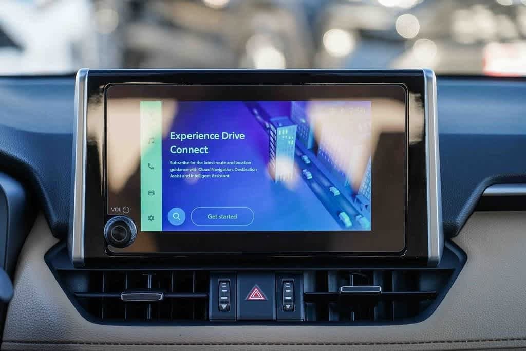 Thumbnail: 2025 Toyota RAV4 - 14