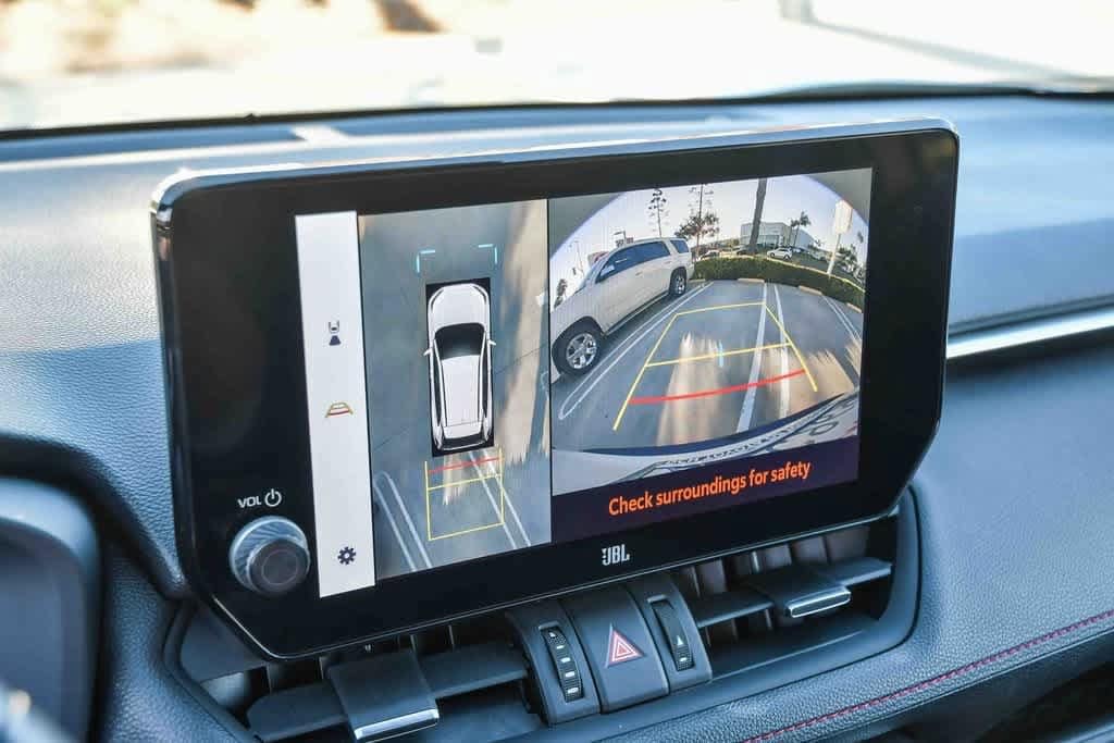 Thumbnail: 2024 Toyota RAV4 - 25