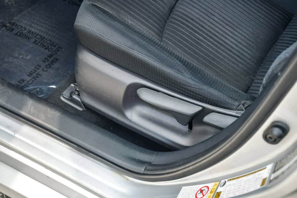 Thumbnail: 2022 Toyota Prius Prime - 20