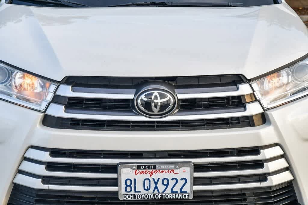 Thumbnail: 2019 Toyota Highlander - 5