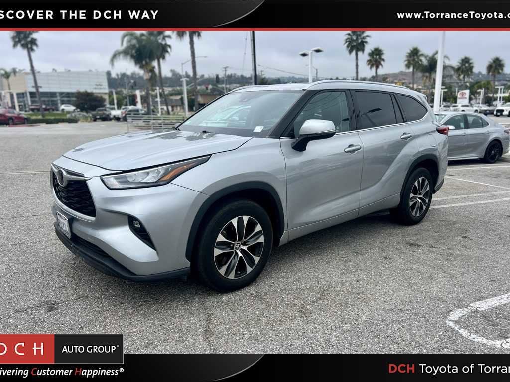 2020 Toyota Highlander XLE -
                Torrance, CA