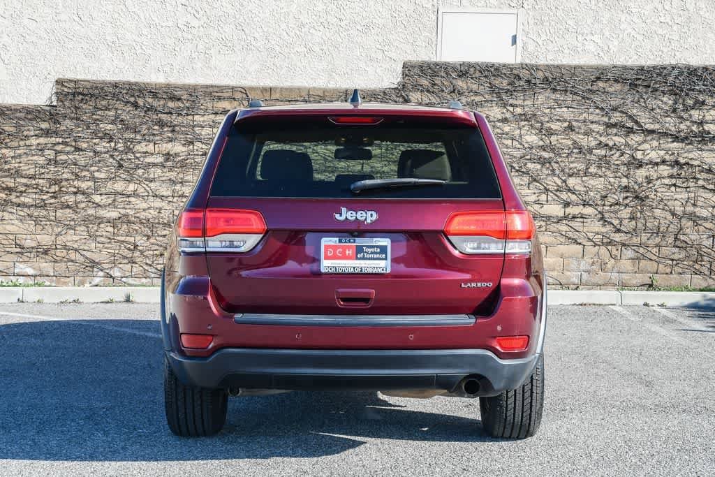 Thumbnail: 2016 Jeep Grand Cherokee - 8