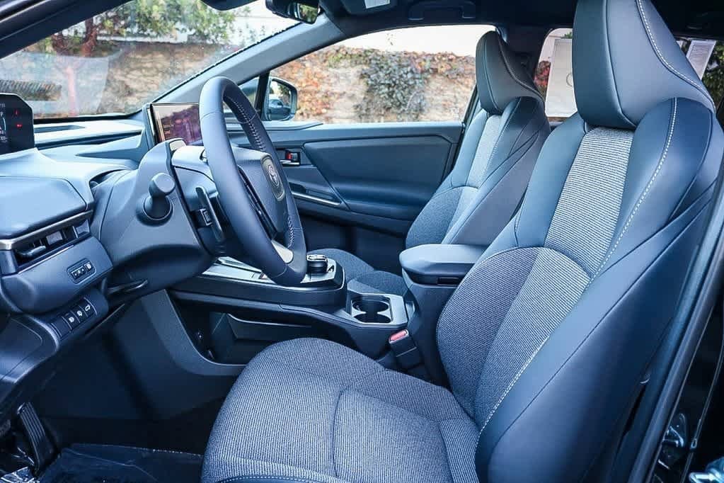 Thumbnail: 2026 Toyota bZ - 17