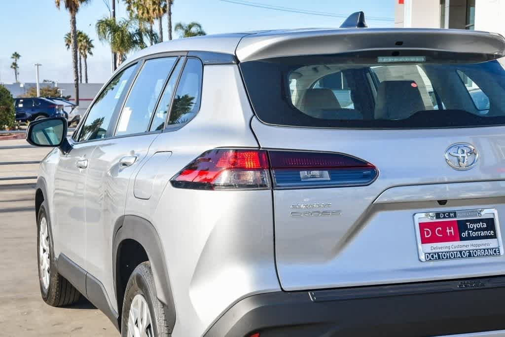 Thumbnail: 2026 Toyota Corolla Cross - 6