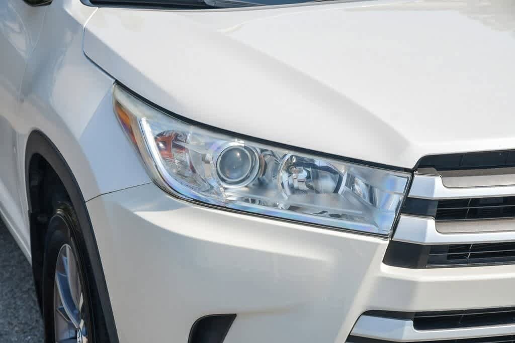 2018 Toyota Highlander XLE photo 4