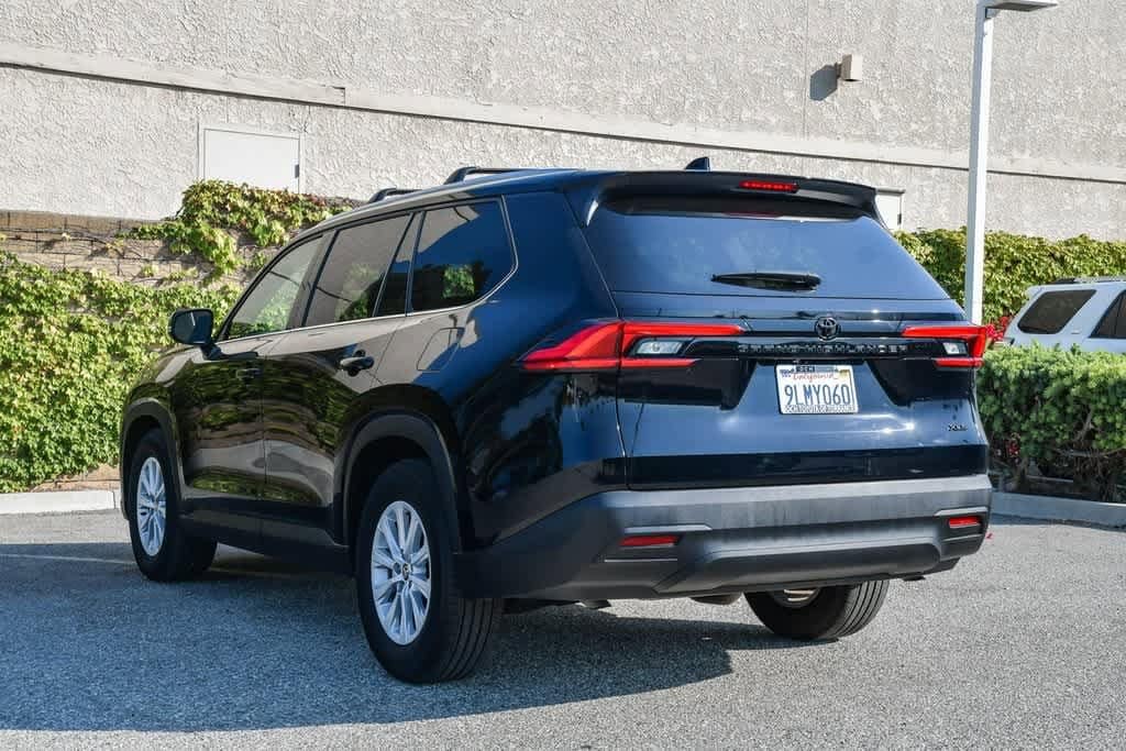 Thumbnail: 2024 Toyota Grand Highlander - 8
