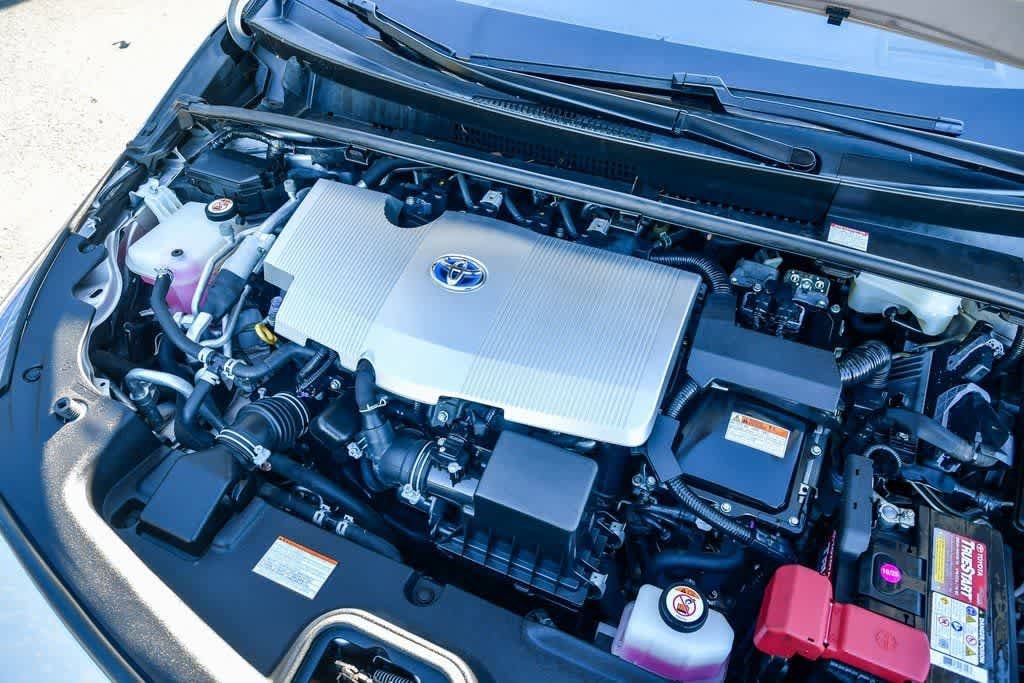 Thumbnail: 2020 Toyota Prius Prime - 27