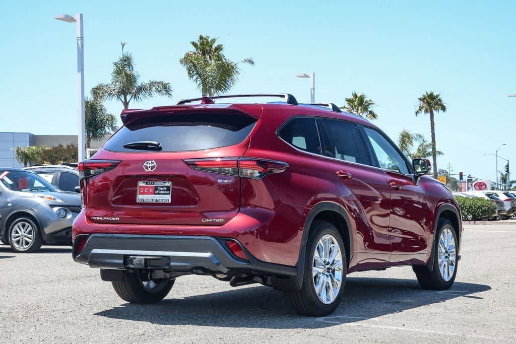 Thumbnail: 2026 Toyota Highlander - 7