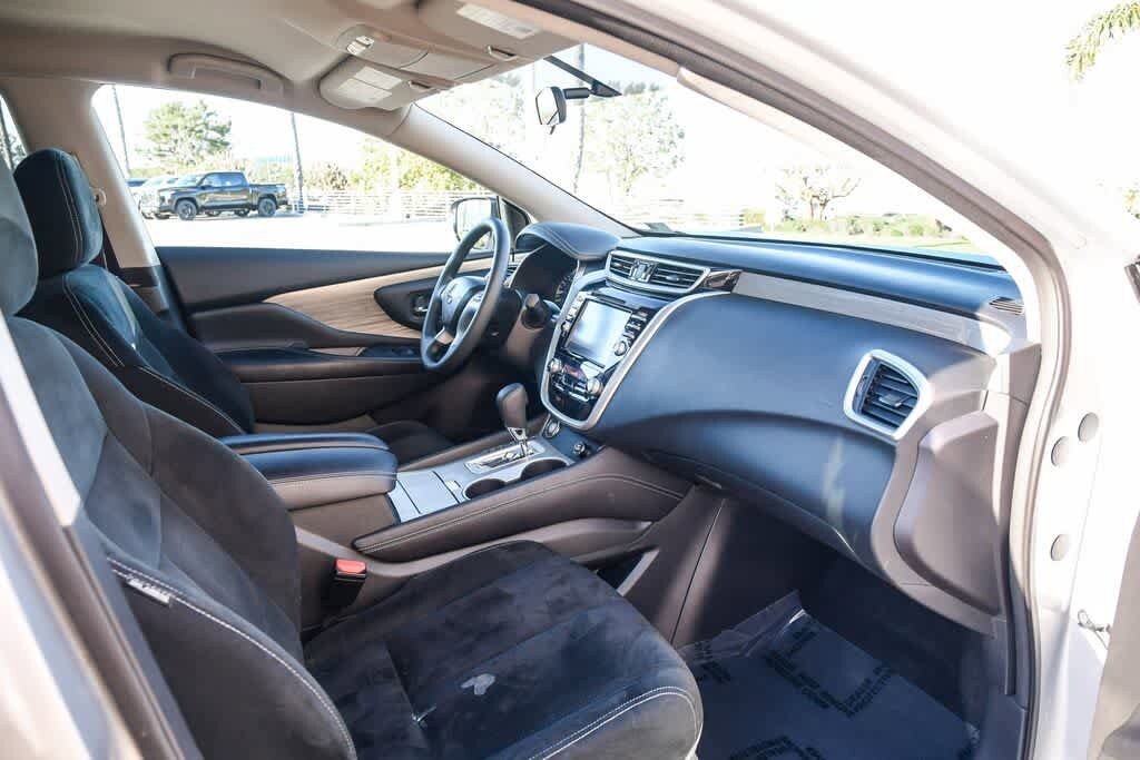 Thumbnail: 2015 Nissan Murano - 15