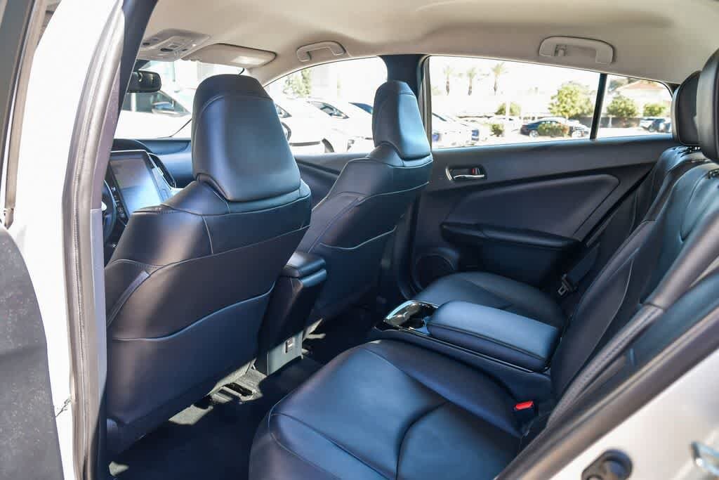 Thumbnail: 2019 Toyota Prius Prime - 18