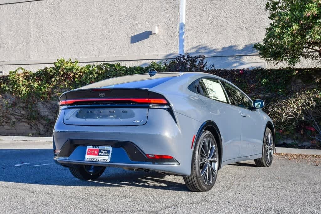 Thumbnail: 2026 Toyota Prius - 6