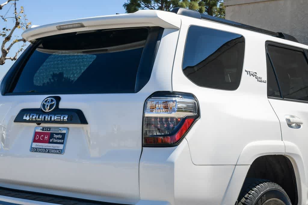 2024 Toyota 4Runner TRD Off-Road photo 5