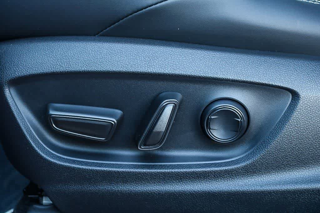 Thumbnail: 2026 Toyota bZ - 20