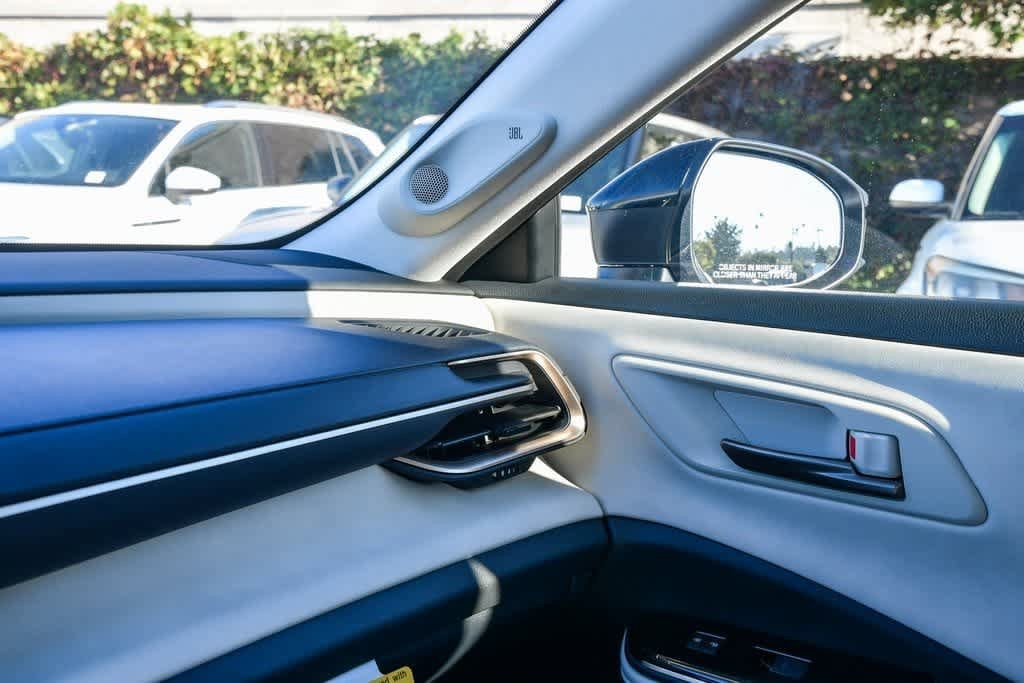 Thumbnail: 2026 Toyota Crown - 24