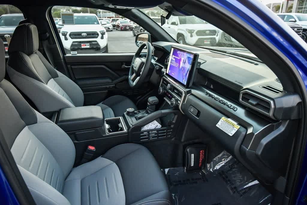 Thumbnail: 2025 Toyota Tacoma - 15
