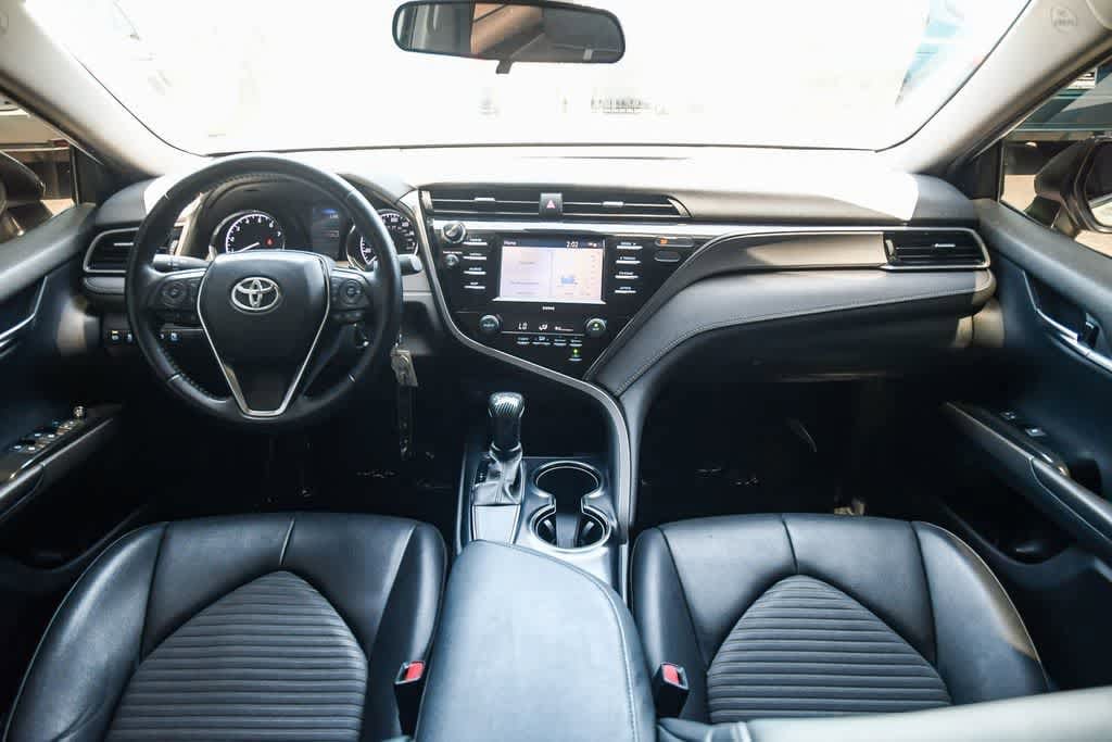 Thumbnail: 2020 Toyota Camry - 14