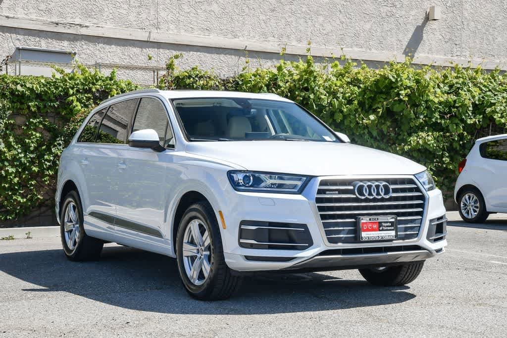 Thumbnail: 2018 Audi Q7 - 3
