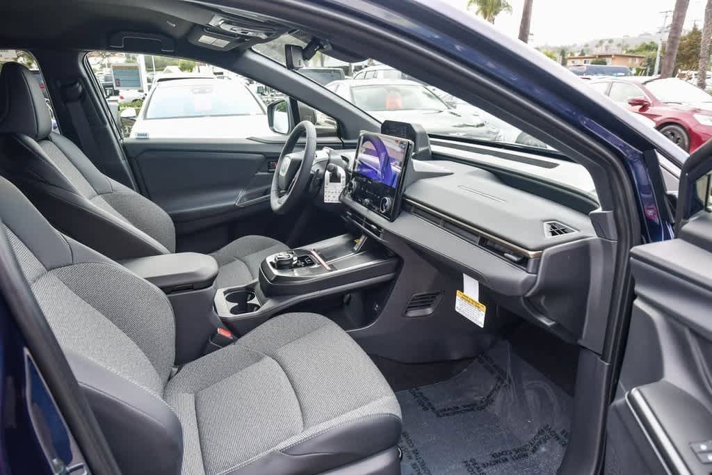 Thumbnail: 2026 Toyota bZ - 18