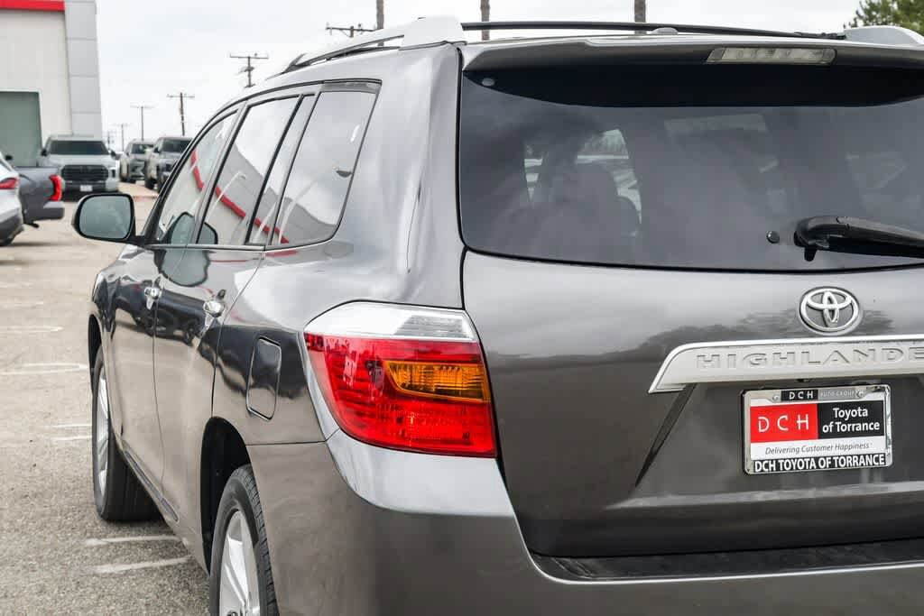 Thumbnail: 2010 Toyota Highlander - 6