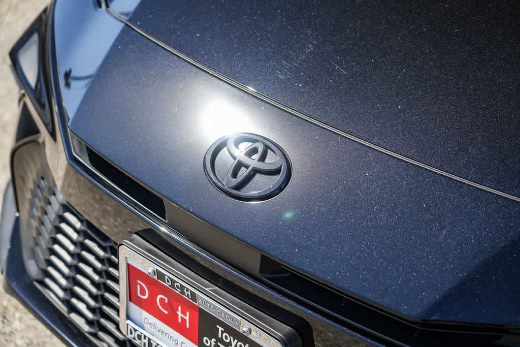 Thumbnail: 2026 Toyota Camry - 3