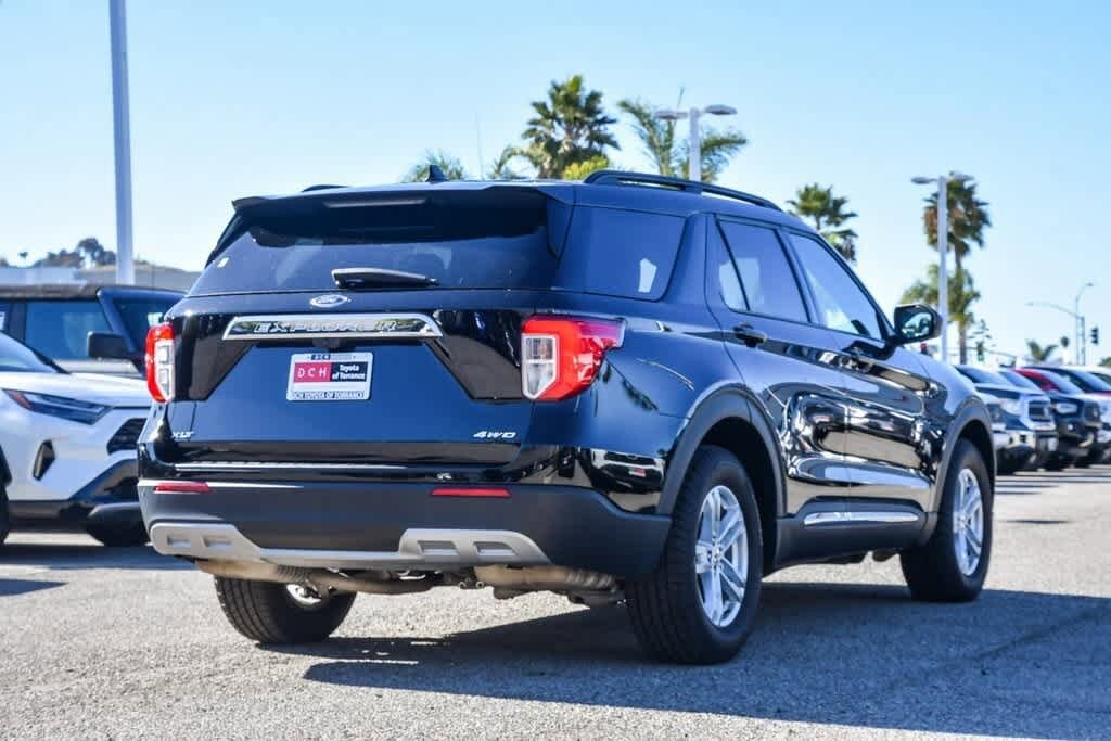 Thumbnail: 2023 Ford Explorer - 6
