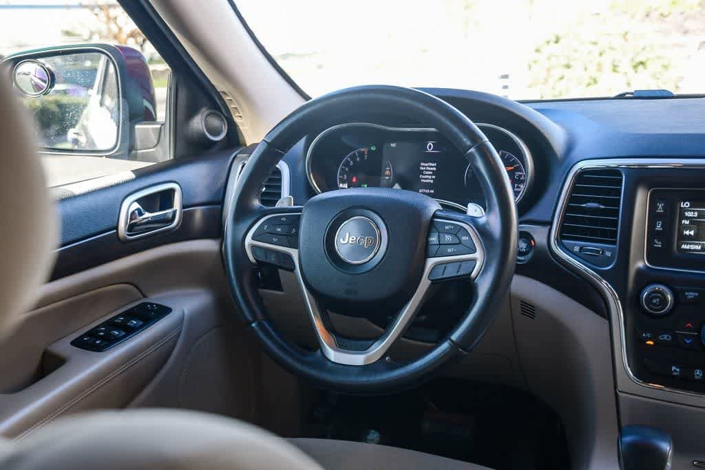 Thumbnail: 2016 Jeep Grand Cherokee - 12