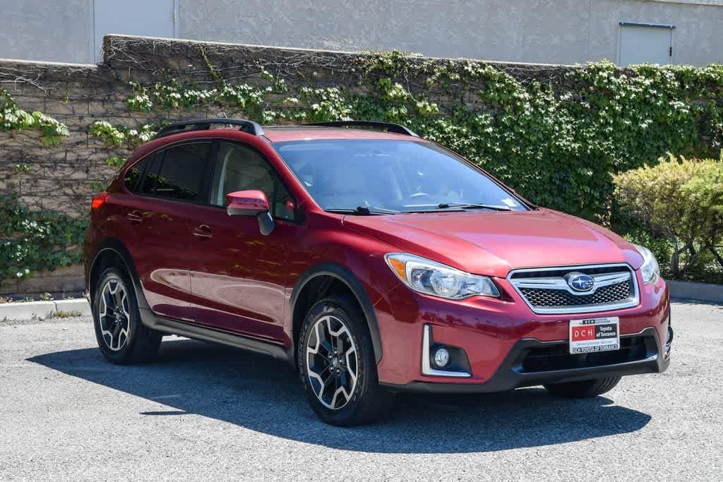 Thumbnail: 2016 Subaru Crosstrek - 3
