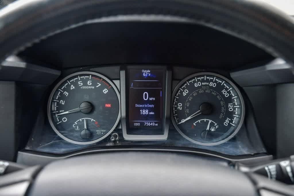 Thumbnail: 2019 Toyota Tacoma - 31