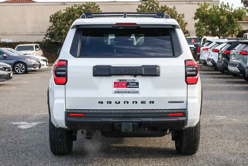 Thumbnail: 2025 Toyota 4Runner - 7