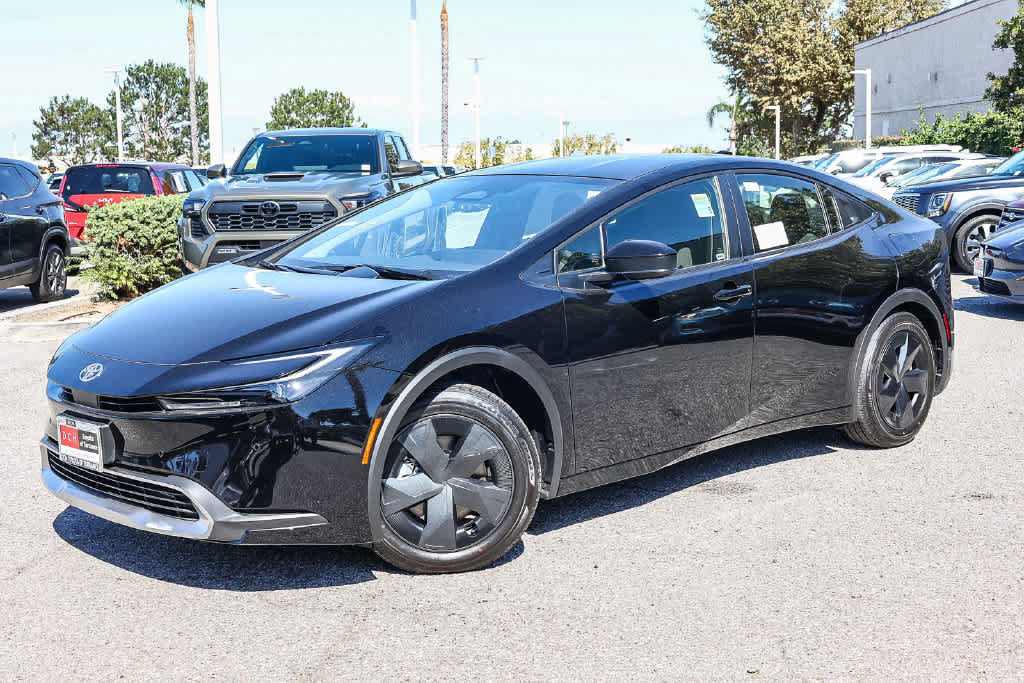 2027 Toyota Prius Plug-In Hybrid