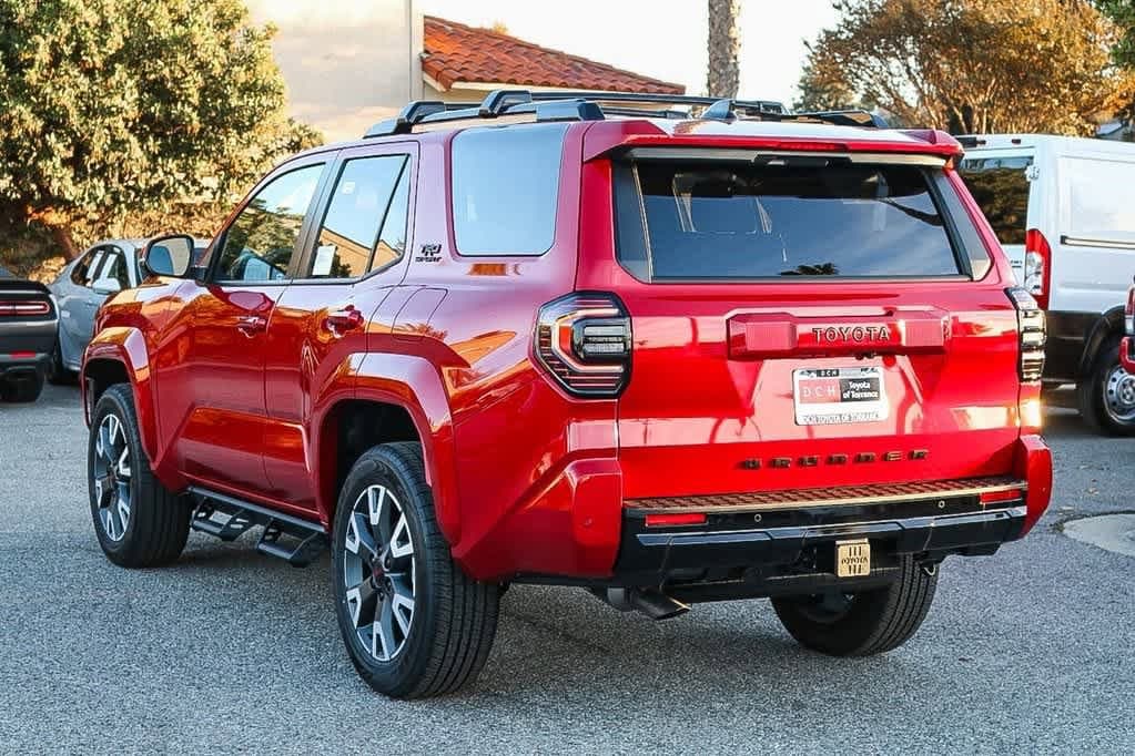 Thumbnail: 2025 Toyota 4Runner - 8