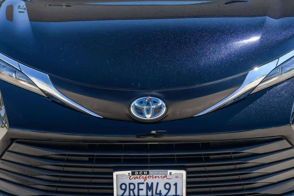 Thumbnail: 2024 Toyota Sienna - 5