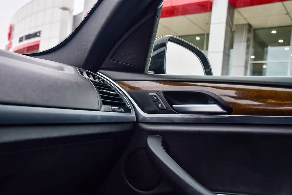 Thumbnail: 2019 BMW X3 - 24